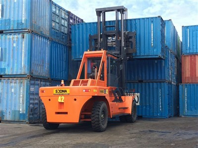 رافعة شوكية 28 طن 28 طن رافعة شوكية ثقيلة لمناولة الحاويات