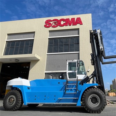 SOCMA 65ton رافعة شوكية ديزلرافعة شوكية ثقيلة لمطاحن الصلب ومصانع الأسمنت الجاهزة ونقل طاقة الرياح