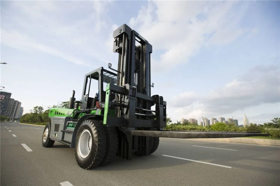 SOCMA 18 Ton Forklift HNF180-900-B/C