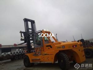 SOCMA 32t الرافعات الشوكية للحاويات