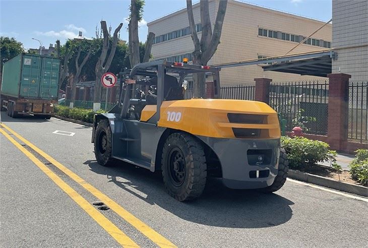 SOCMA 10t Container Forklift